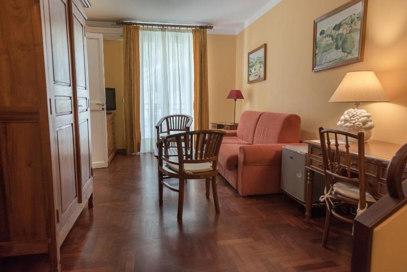 Suite with Balcony image 2