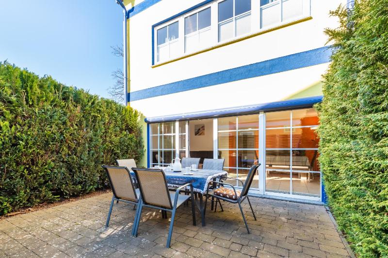 Two-Bedroom Apartment with Terrace image 3