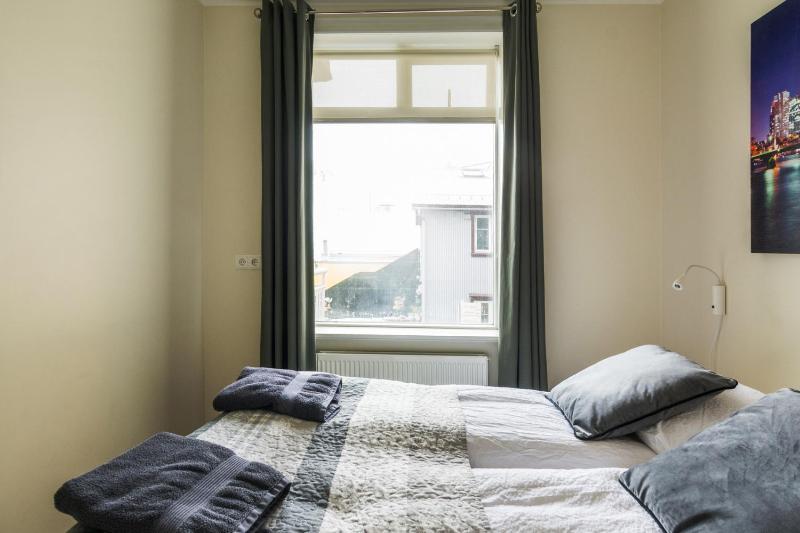 Apartment with Balcony image 4