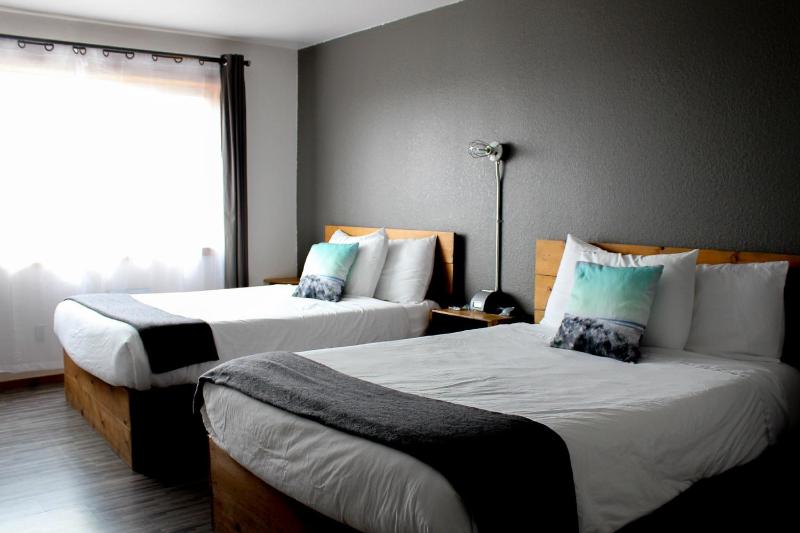 Double Room with Two Double Beds image 1