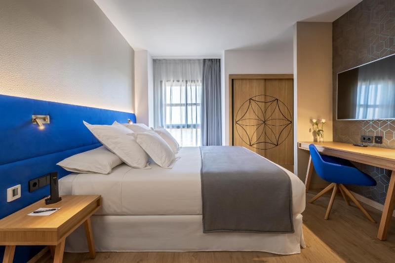 Junior Suite image 1