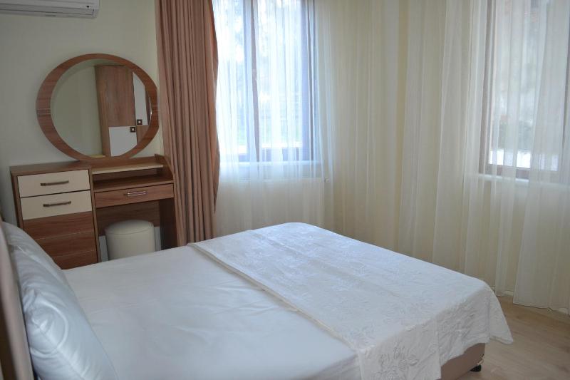Two-Bedroom Apartment with Balcony image 4