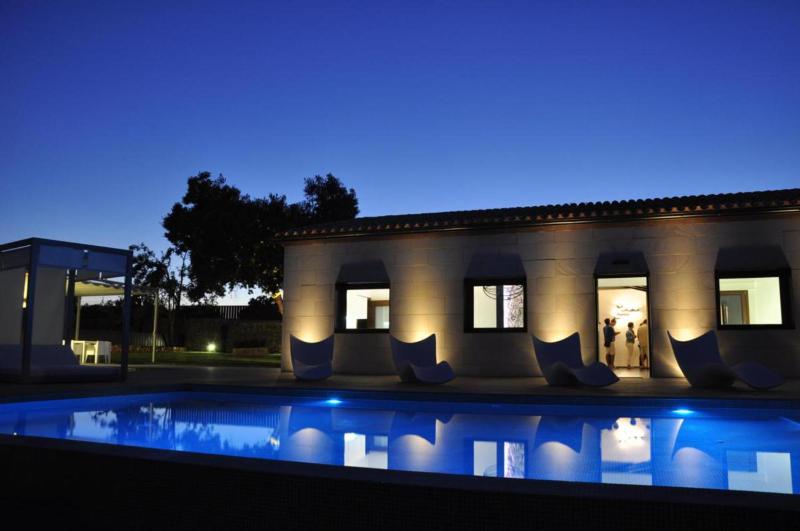 Three-Bedroom Holiday Home  image 1