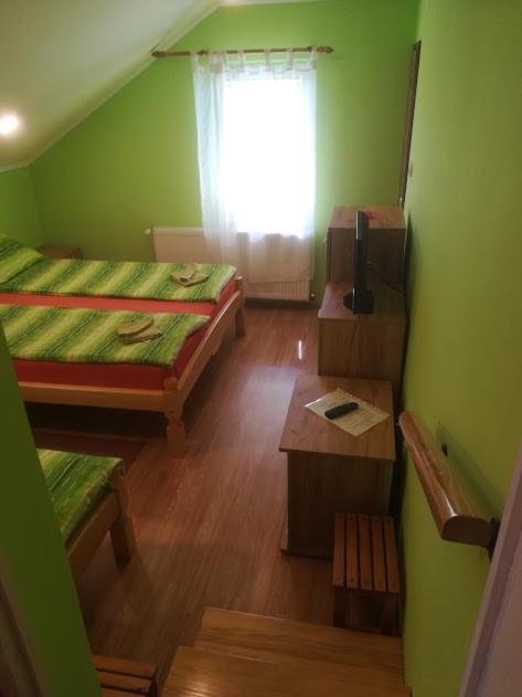 Double or Twin Room with Private Bathroom image 2