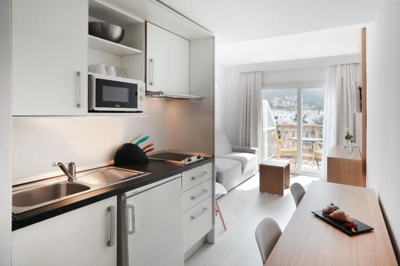 Superior Apartment image 4