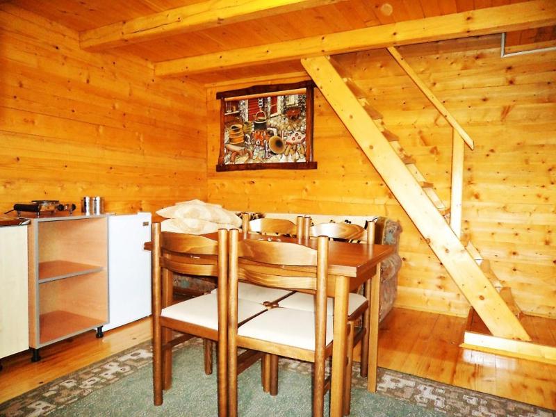 Bungalow Apartment image 3