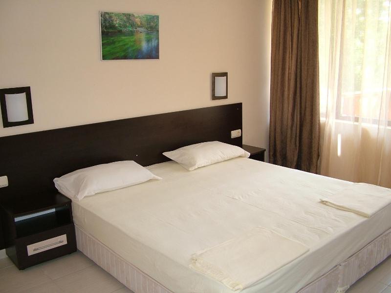Single Room image 3
