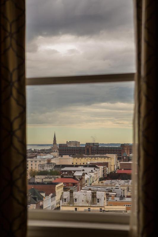 Double Room with Sea View image 3