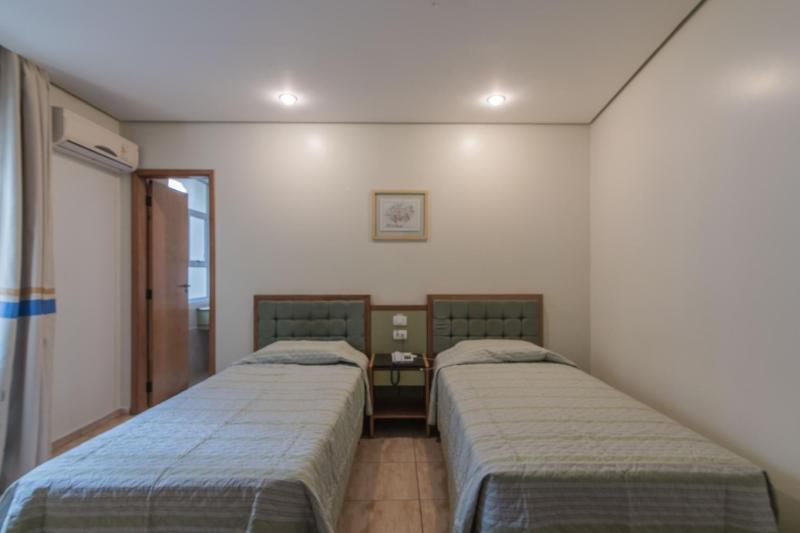 Cinelandia Hotel - image 11