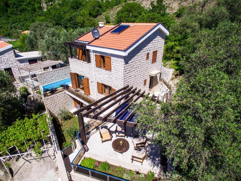 Villa with Private Pool image 1