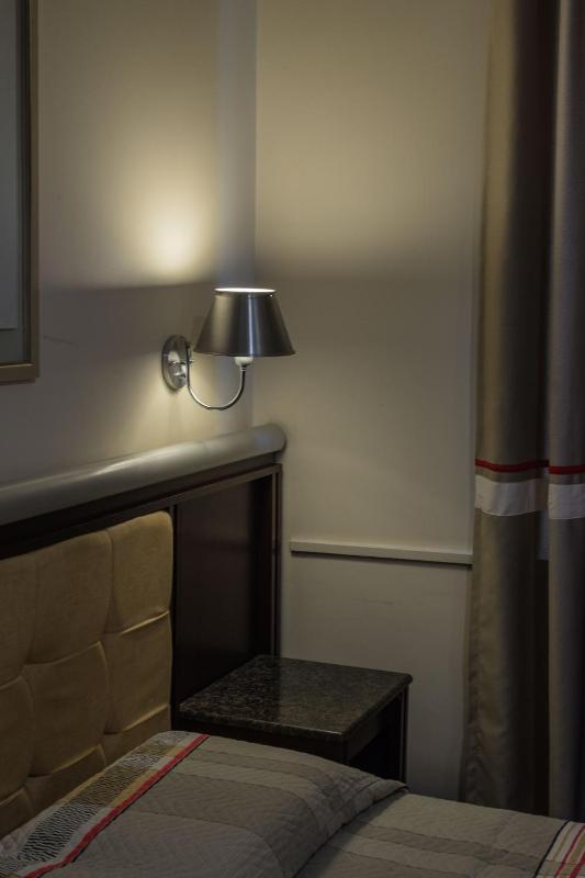 Soneca Plaza Hotel - image 10