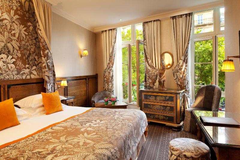 Au Manoir Saint Germain - image 11