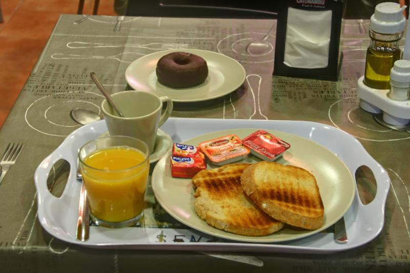 Hostal Jentoft - image 8