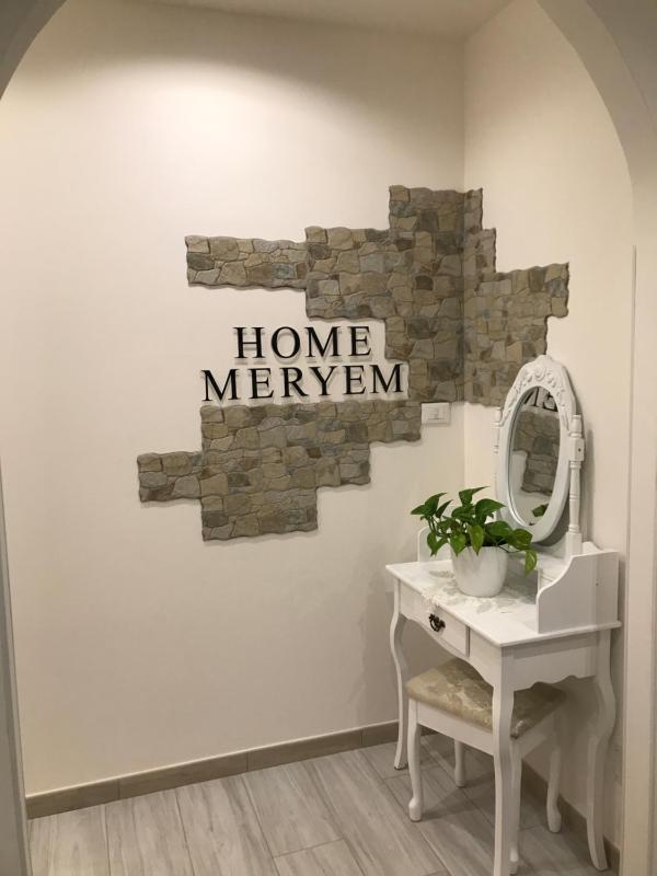 Double Room with Private Bathroom image 4