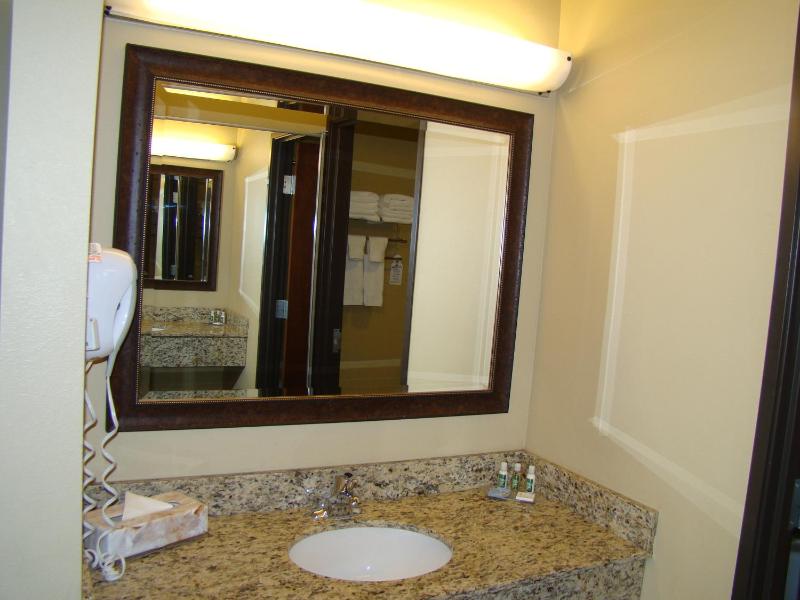 King Suite image 3