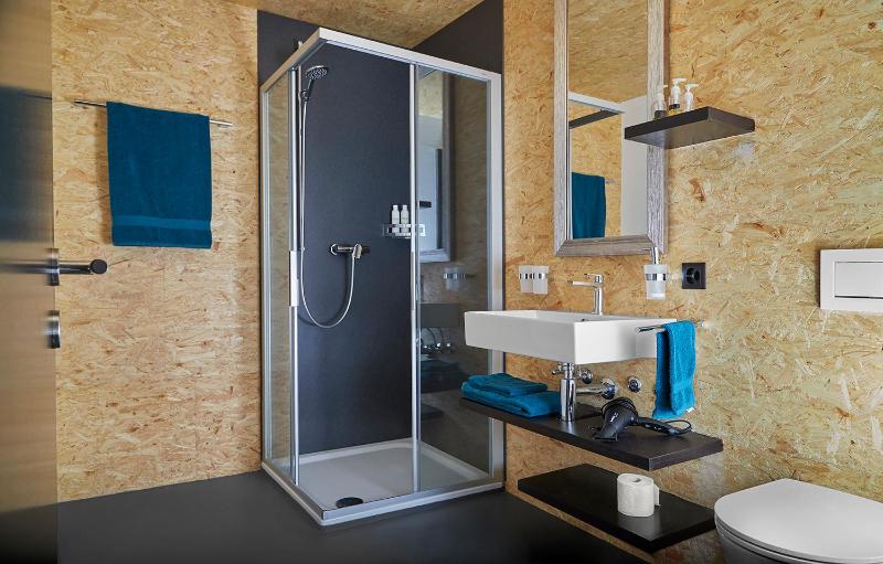 Deluxe Apartment image 2