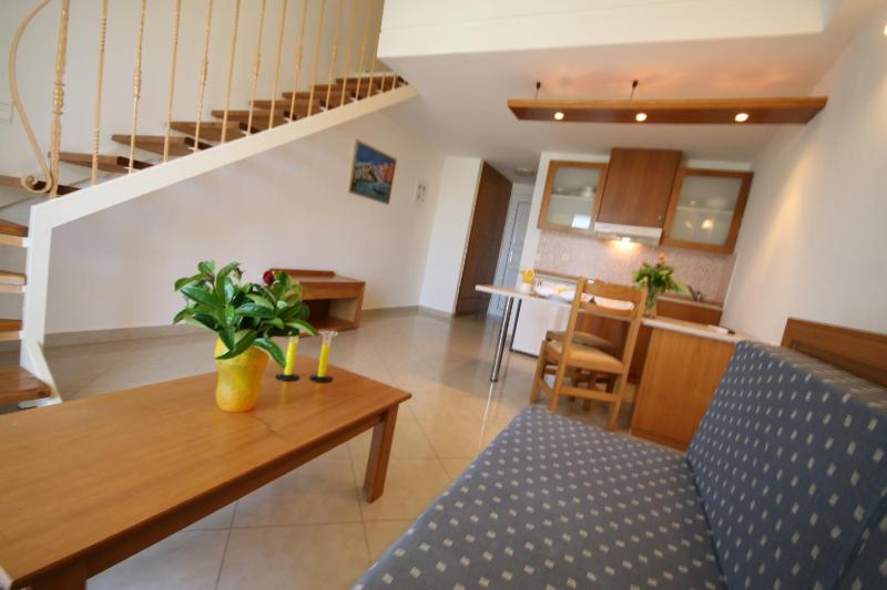 Maisonette image 3