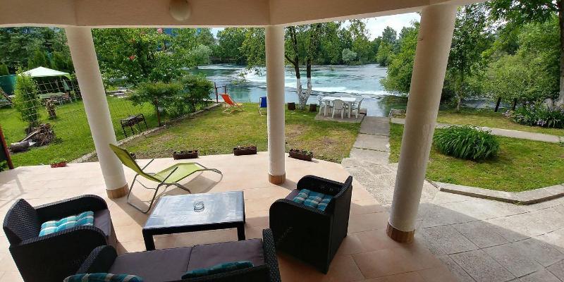 Three-Bedroom Apartment image 2