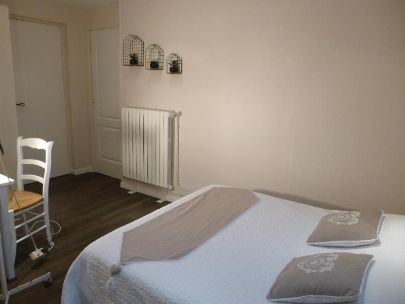 Double Room with Private Bathroom image 4