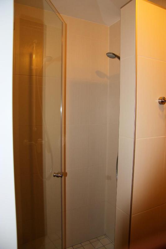 Quadruple Room image 2