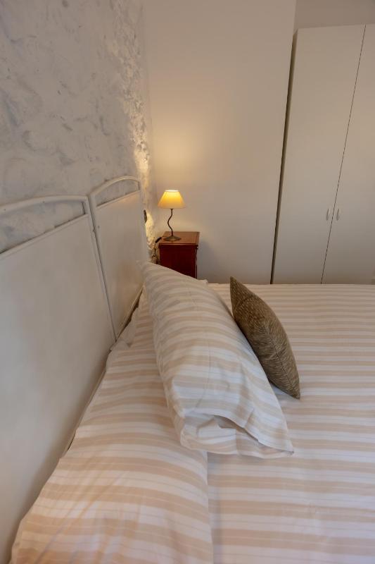 Double Room image 3