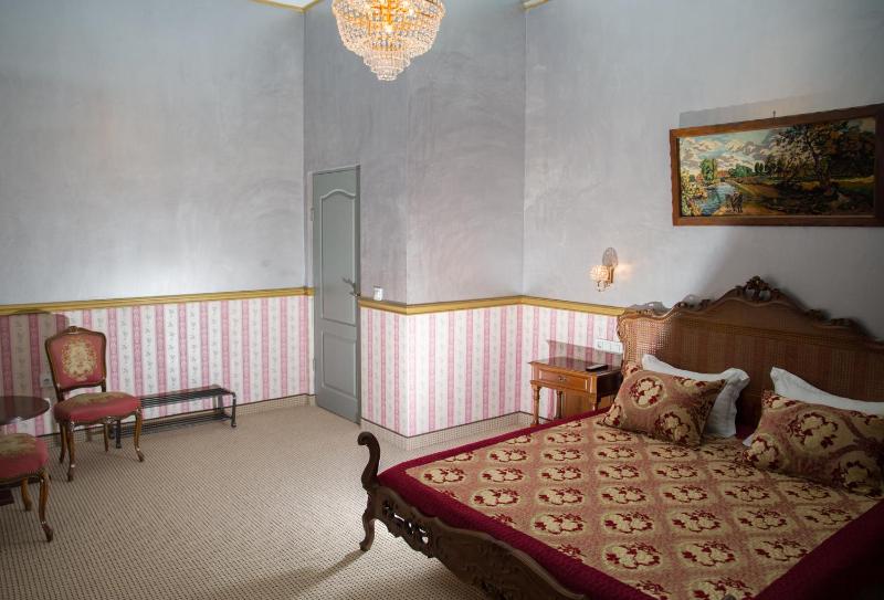 NF Palace Old City Bucharest - image 12