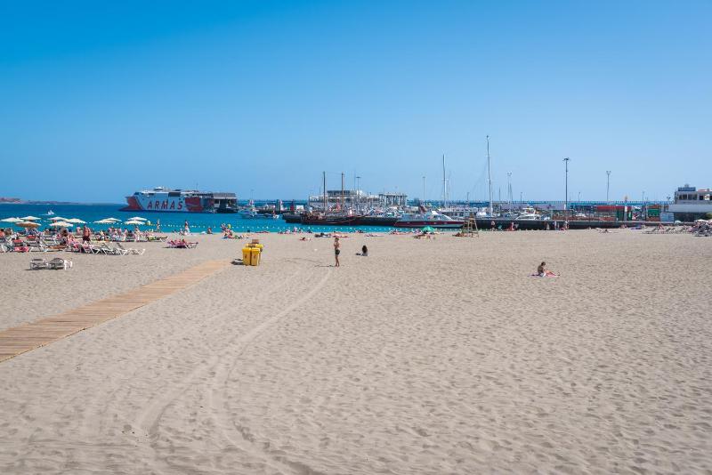 Modern Apartment Los Cristianos Center - image 45