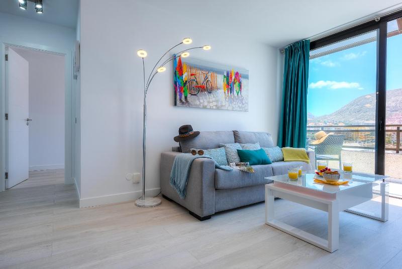 Modern Apartment Los Cristianos Center - image 30