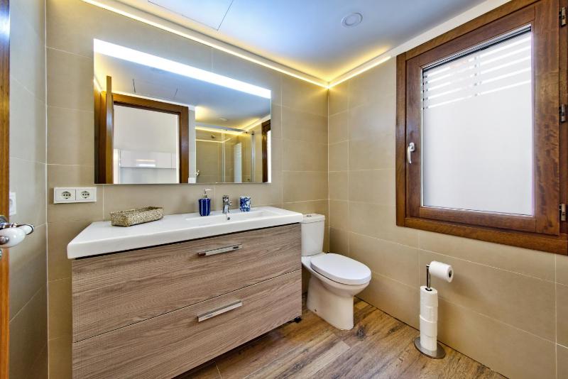 Superior Apartment image 2
