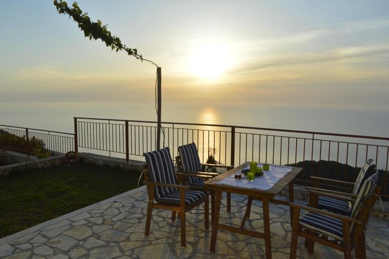 Villa with Sea View image 4