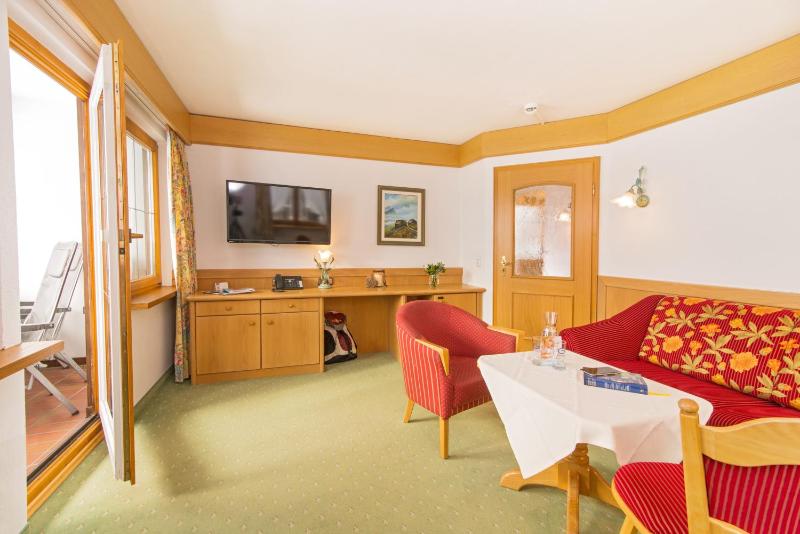Junior Suite image 2