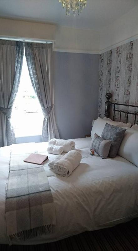 The Cley Double Room image 3