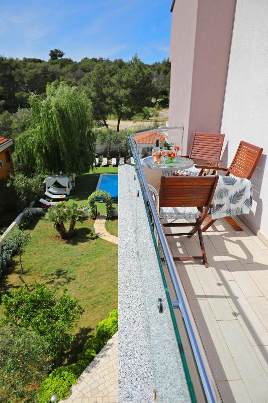 Two-Bedroom Apartment with Balcony image 3