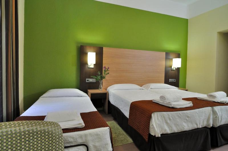 Hostal Ballesta - image 5