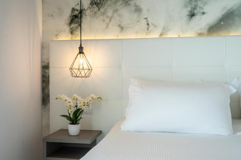 Hotel Elite - image 12