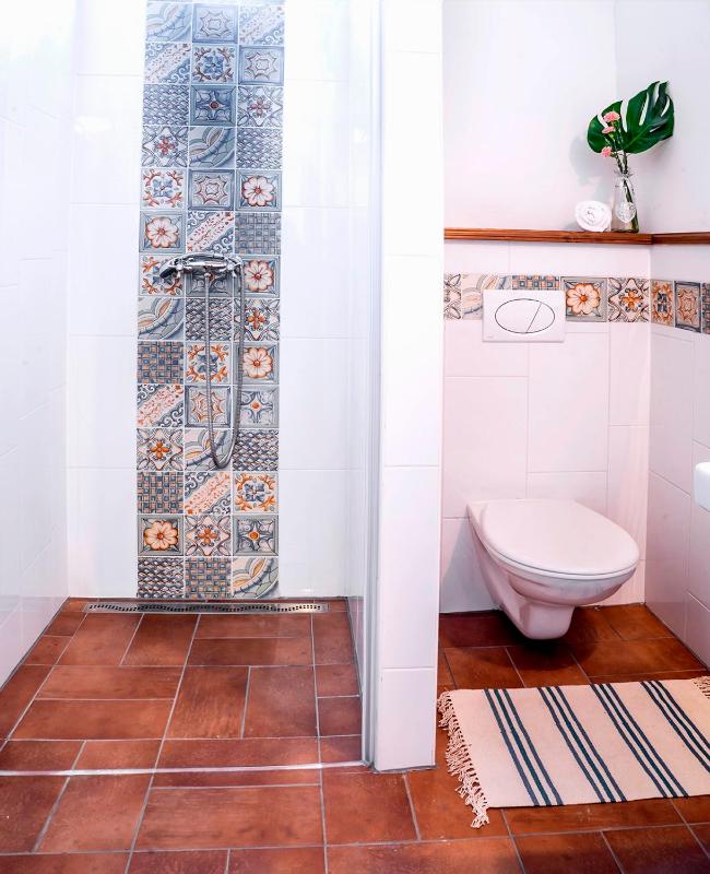 Deluxe Family Suite image 2