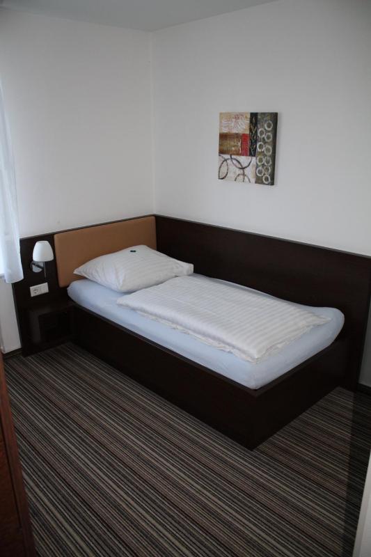 Superior Single Room image 3