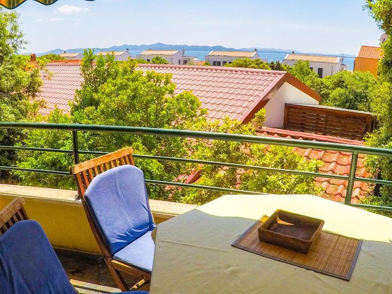 Comfort Two-Bedroom Apartment with Sea View image 3
