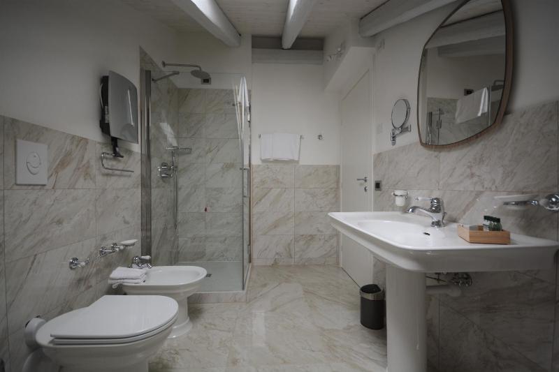 Les 7 Suites Erica - image 42