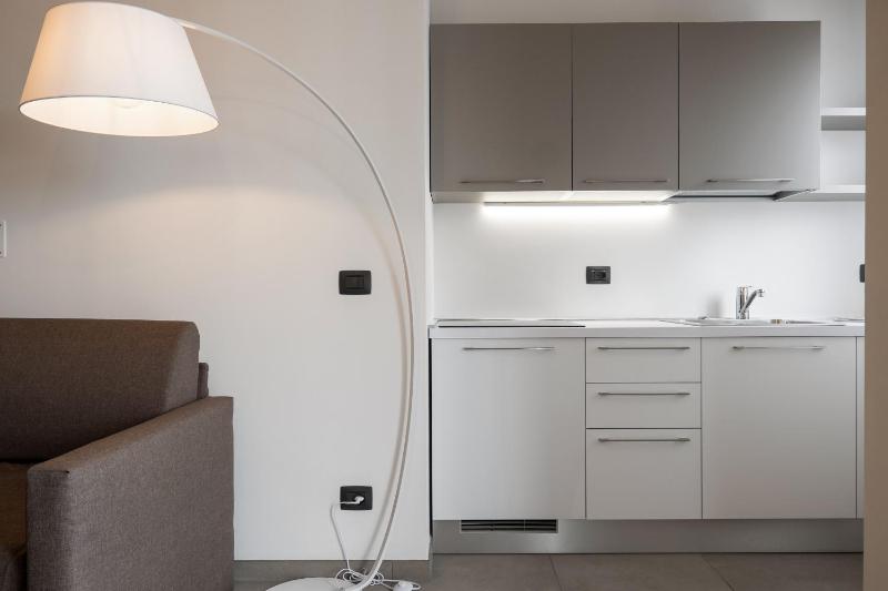 Flats4Rent Alessia - image 11