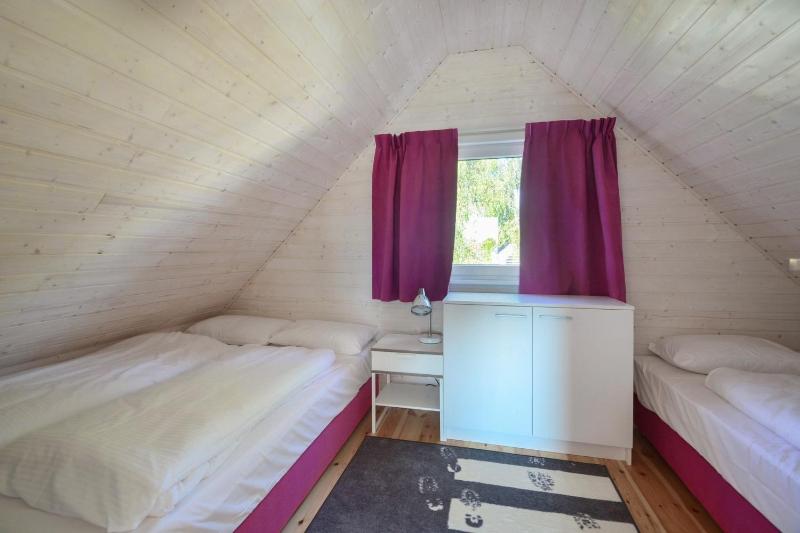 Two-Bedroom Chalet image 3