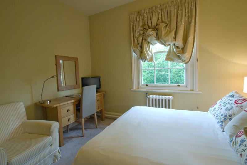 Standard Double Room image 1