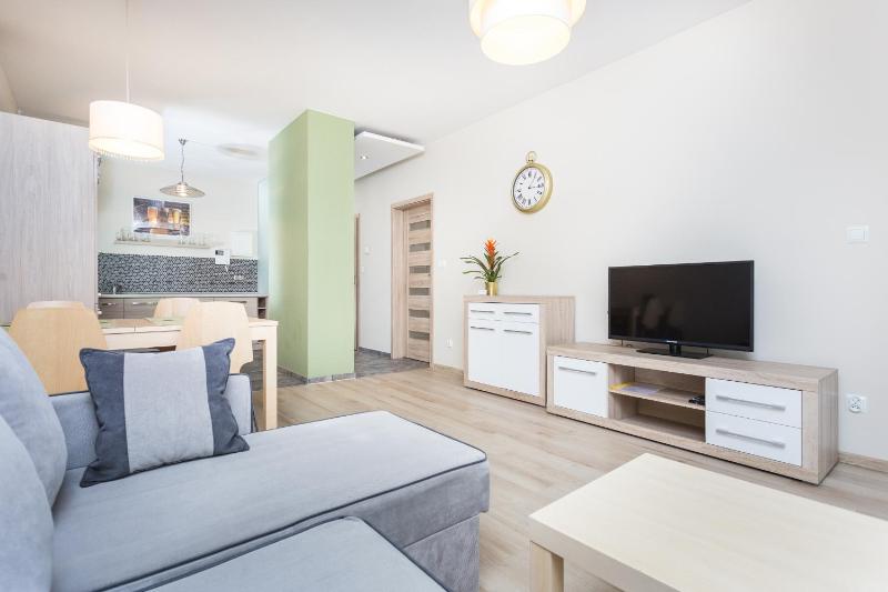 Deluxe Apartment image 2