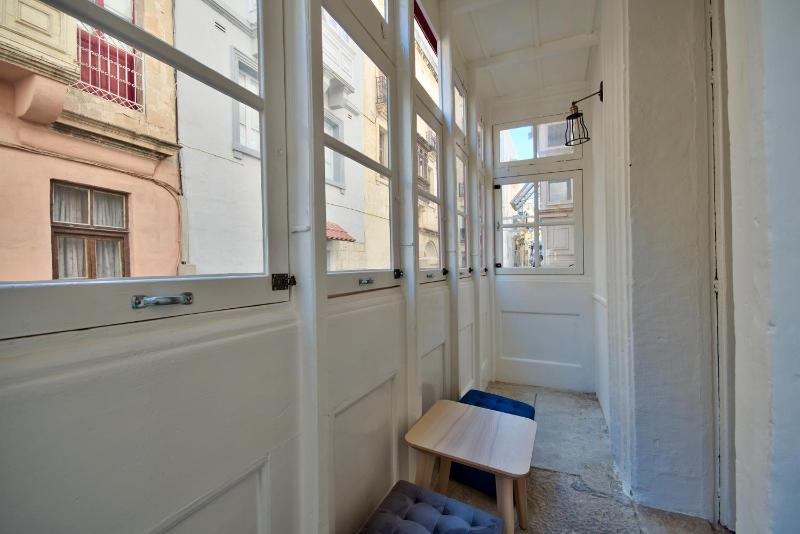Vallettastay Classic Apartments - image 11