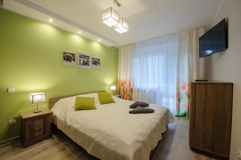 Deluxe Double Room with Balcony image 4