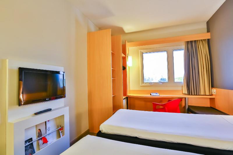 ibis Goiânia - image 19