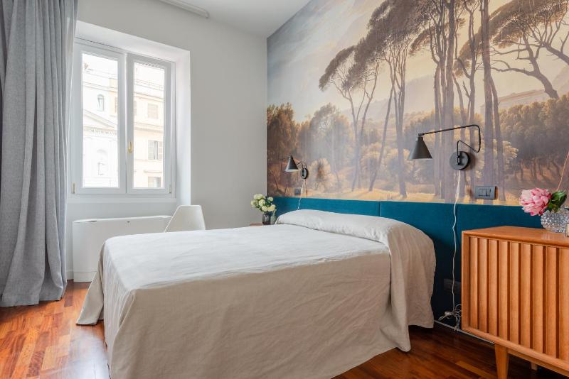 Superior Double Room image 1