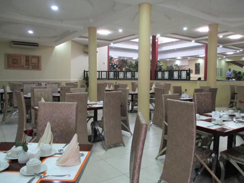 Crossroads Hotel Lilongwe - image 14