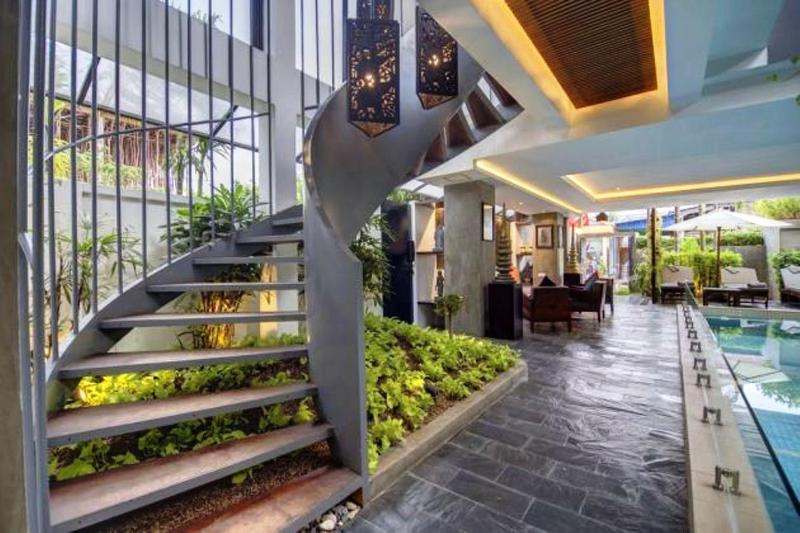 Solitaire Damnak Villa Hotel - image 1