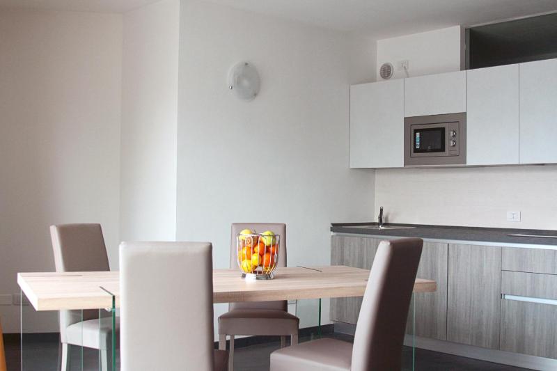 Apartment image 3
